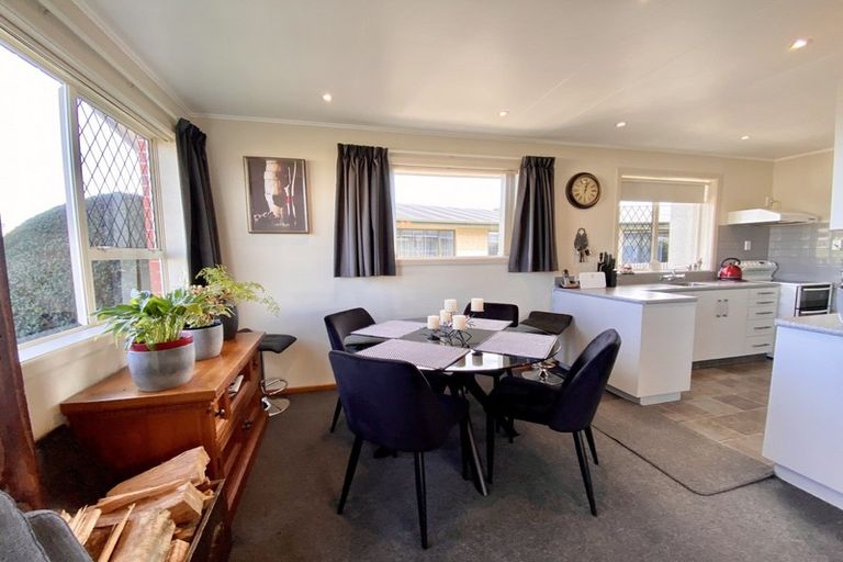 Photo of property in 32 Moray Crescent, Grasmere, Invercargill, 9810