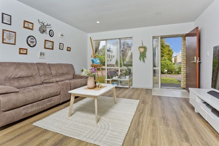 Photo of property in Albany Gardens, 29 Masons Road, Oteha, Auckland, 0632