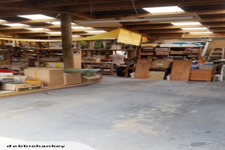 Photo of property in 56 Paritai Lane, Amberley, 7481