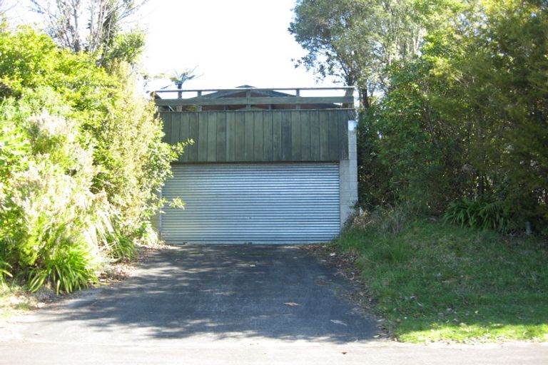 Photo of property in 14 Waiparemo Crescent, Pukawa Bay, Turangi, 3381