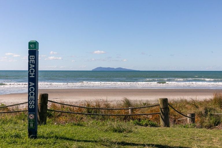 Photo of property in 3 Savage Avenue, Waihi Beach, 3611