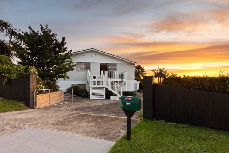 Photo of property in 90 Barber Road, Bombay, 2675