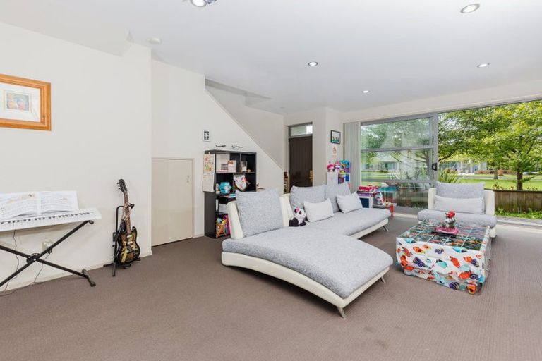 Photo of property in 14 Kauri Drive, Takanini, 2112