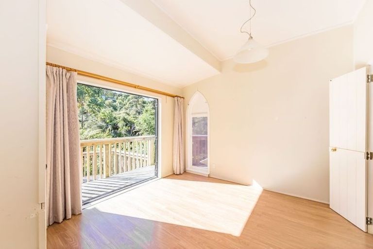 Photo of property in 138 Attwood Road, Paremoremo, Auckland, 0632