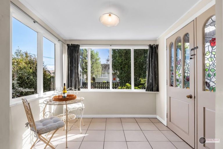 Photo of property in 14 Raymond Terrace, Fairfield, Lower Hutt, 5011