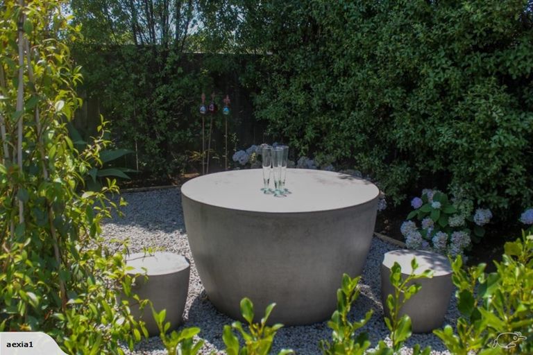 Photo of property in 84 Brooklands Road, Brooklands, New Plymouth, 4310