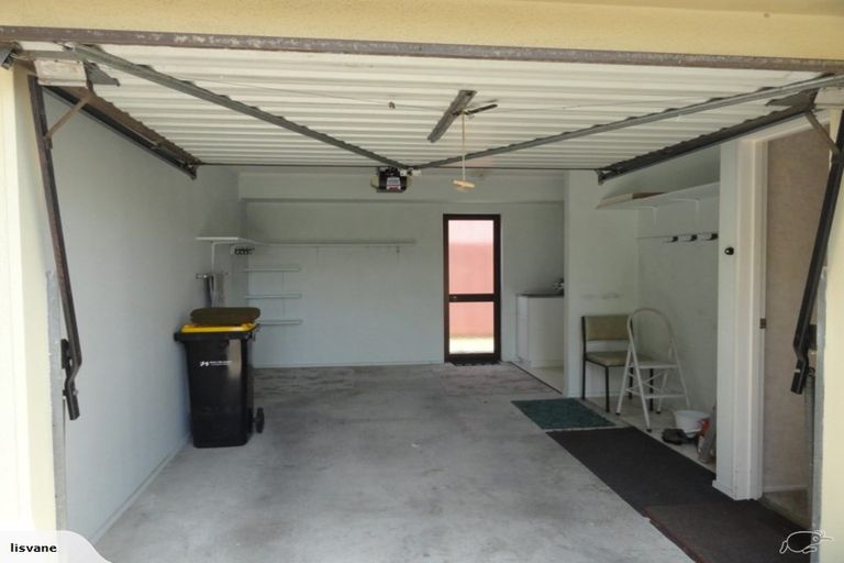 Photo of property in 2/15 Stead Crescent, Stoke, Nelson, 7011