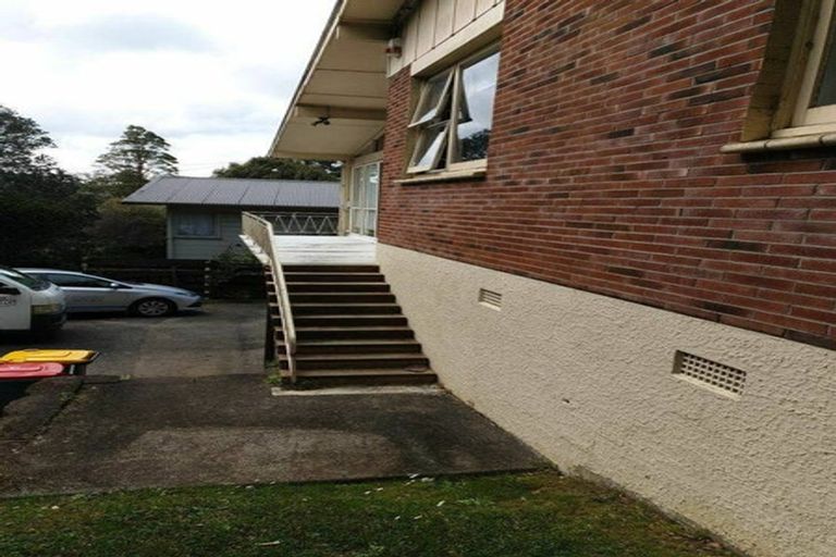 Photo of property in 329 East Coast Road, Mairangi Bay, Auckland, 0630