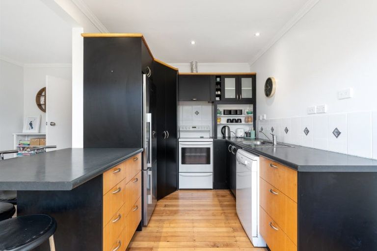 Photo of property in 22 Glenelg Street, Bradford, Dunedin, 9011