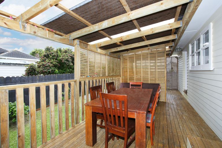 Photo of property in 36 Old Wairoa Road, Papakura, 2110