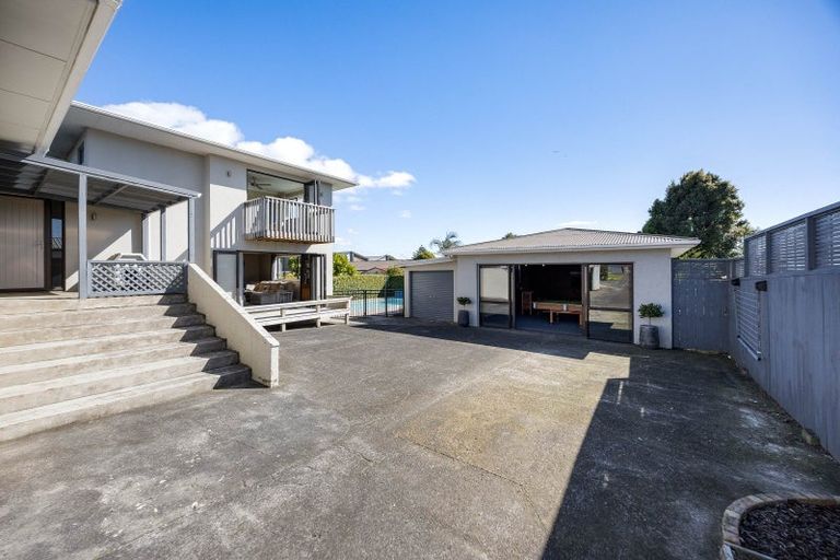 Photo of property in 19 Coronation Avenue, Pukekohe, 2120