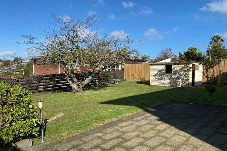 Photo of property in 15 Taitua Drive, Te Atatu South, Auckland, 0610