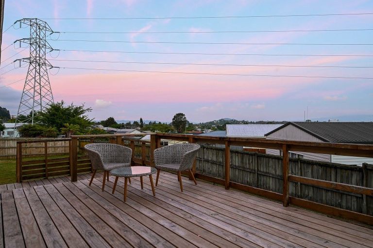 Photo of property in 124 Mallard Drive, Selwyn Heights, Rotorua, 3015