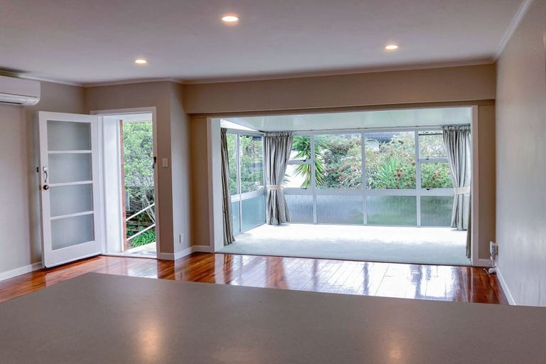 Photo of property in 2/32 Sydney Street, Hauraki, Auckland, 0622