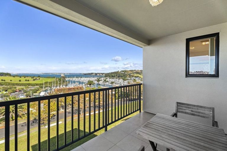 Photo of property in 56 Nautilus Drive, Gulf Harbour, Whangaparaoa, 0930
