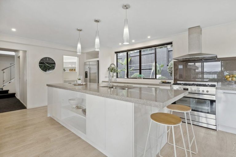 Photo of property in 1/16 Oleander, Farm Cove, Auckland, 2012