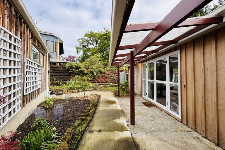 Photo of property in 138 Atawhai Road, Fitzherbert, Palmerston North, 4410