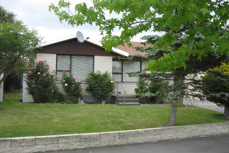 Photo of property in 77 Glenmore Avenue, Casebrook, Christchurch, 8051