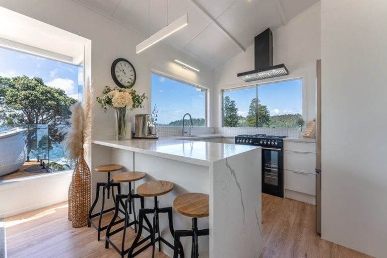 Photo of property in 57 Grand View Road, Leigh, 0985