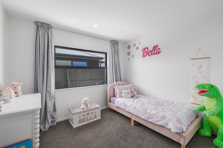Photo of property in 6 Brooklands Street, Burwood, Christchurch, 8083