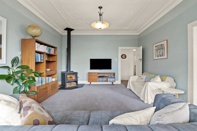 Photo of property in 10 Sandringham Street, Saint Clair, Dunedin, 9012