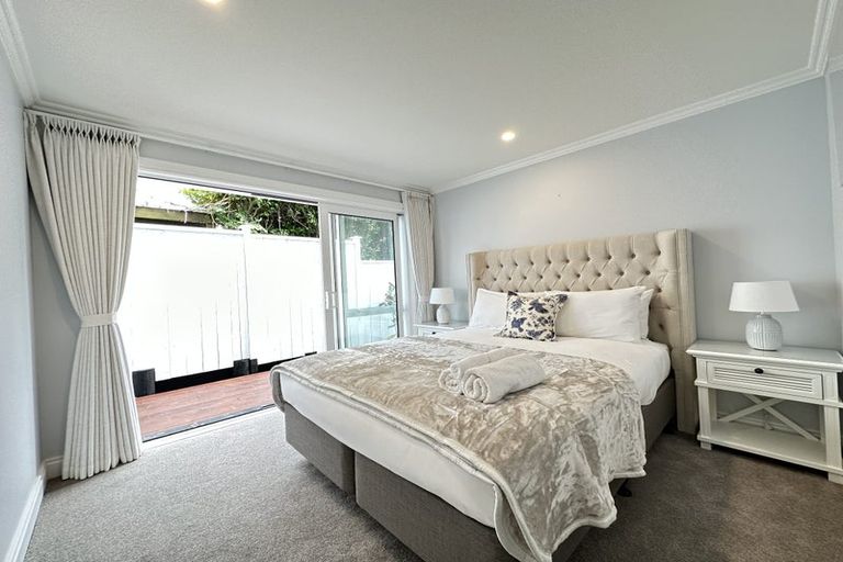 Photo of property in 7b Garadice Road, Rothesay Bay, Auckland, 0630