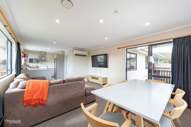 Photo of property in 47a Rose Street, Ranui, Porirua, 5024
