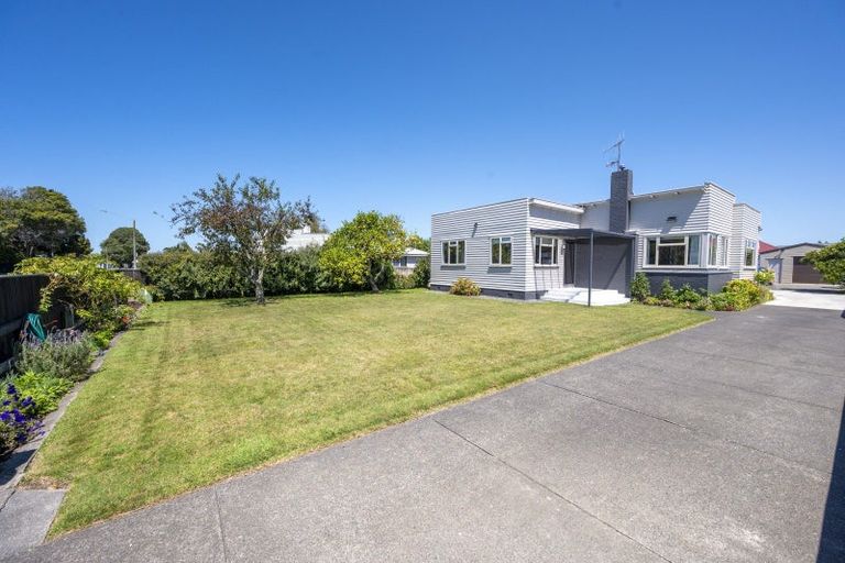 Photo of property in 45 Bedford Road, Marewa, Napier, 4110