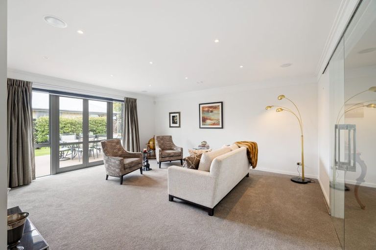 Photo of property in 33 Applefield Court, Northwood, Christchurch, 8051