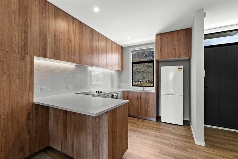 Photo of property in 10 O'meara Street, Frankton, Queenstown, 9300