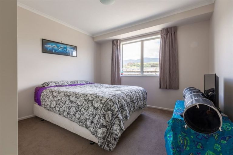 Photo of property in 2 Lilac Way, Stoke, Nelson, 7011