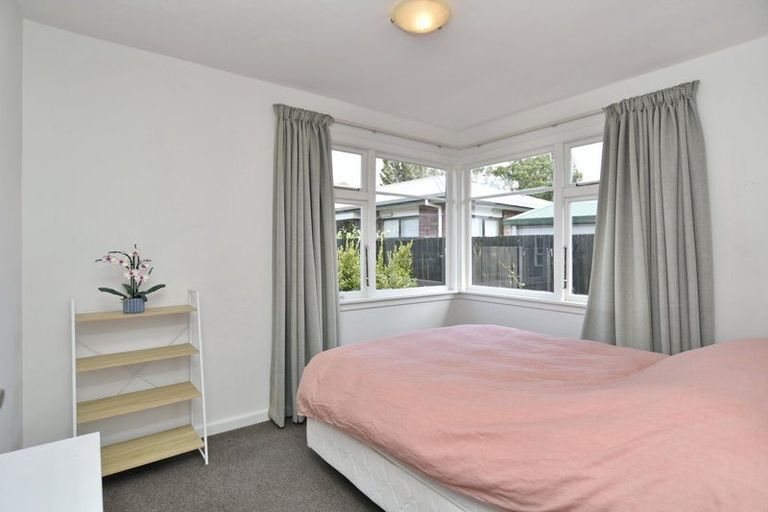 Photo of property in 7 Grimseys Road, Redwood, Christchurch, 8051