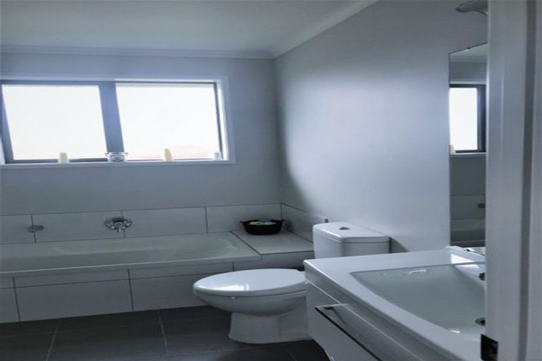 Photo of property in 4 Balmore Crescent, Pokeno, 2402