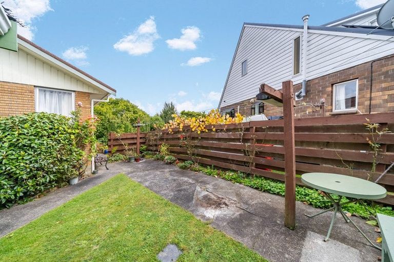 Photo of property in 7 Roband Crescent, Brown Owl, Upper Hutt, 5018