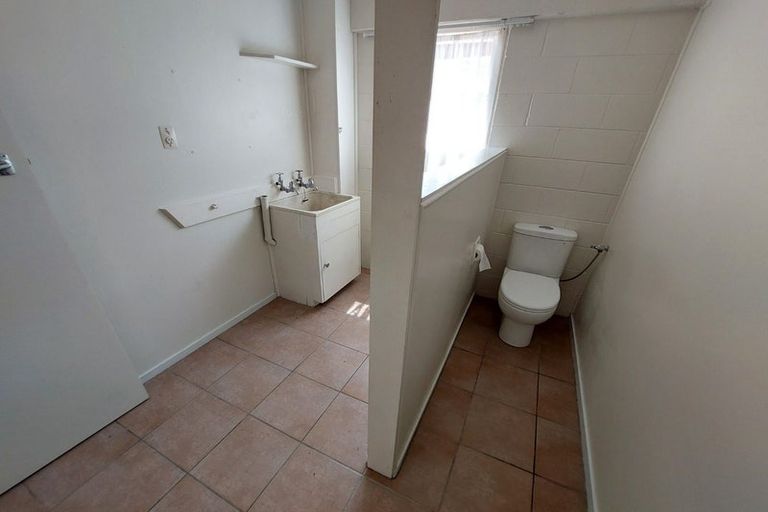 Photo of property in 77 Aurora Terrace, Hillcrest, Hamilton, 3216