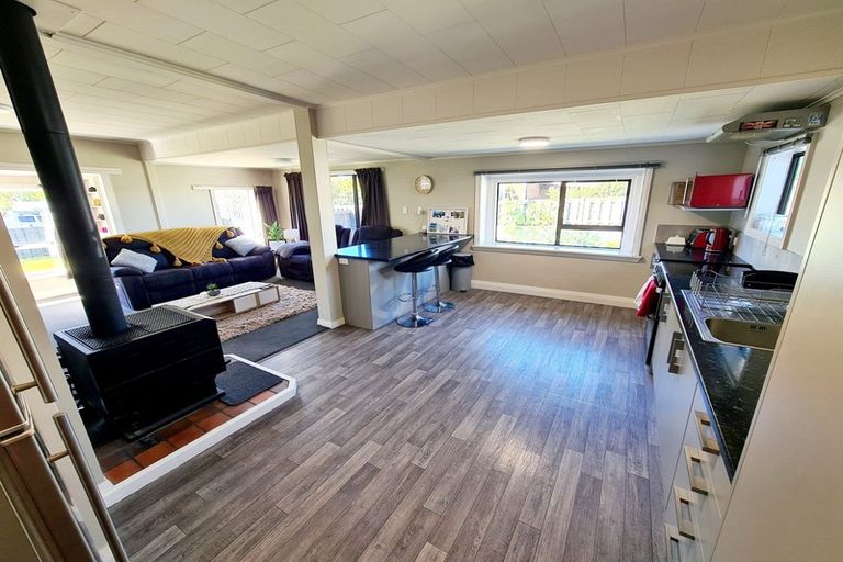 Photo of property in 27 Hawkswood Street, Waiau, 7332