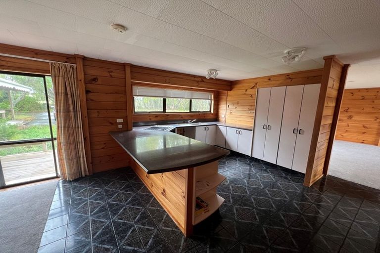 Photo of property in 193 Pine Valley Road, Dairy Flat, Silverdale, 0992