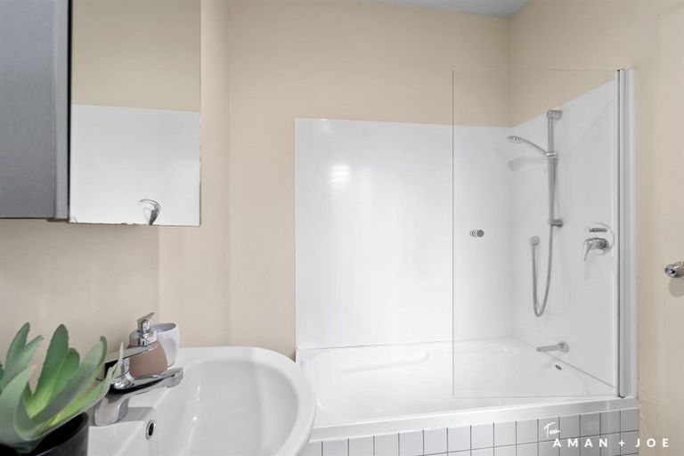 Photo of property in 59 Albionvale Road, Glen Eden, Auckland, 0602