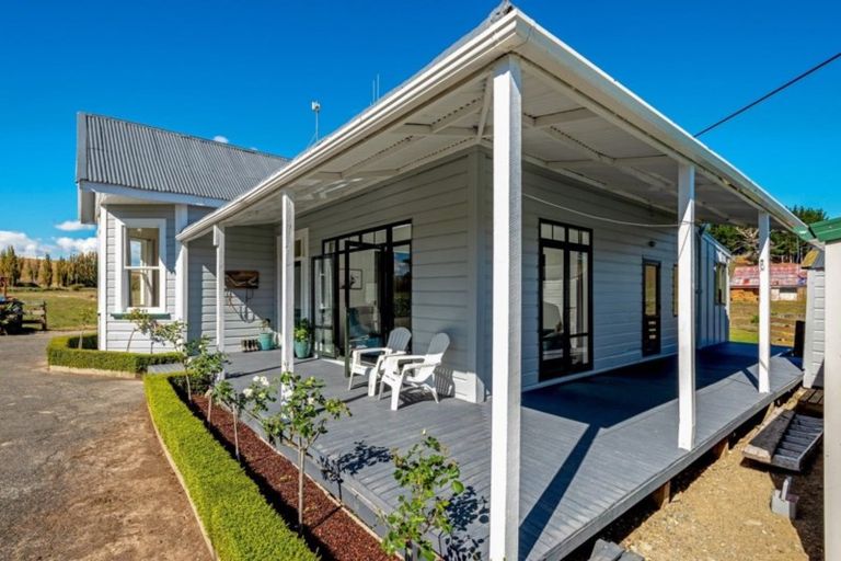 Photo of property in 84 Midland Road, Ashhurst, Feilding, 4775