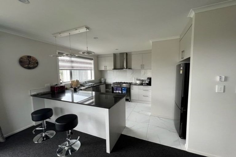 Photo of property in 15 Hehan Close, Cambridge, 3434