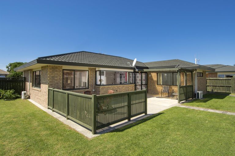 Photo of property in 7 Poinsettia Place, Mount Maunganui, 3116