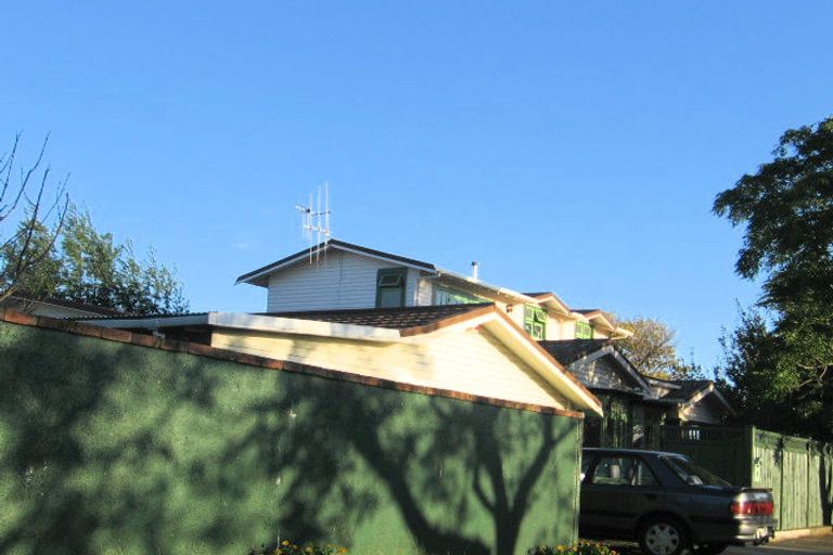 Photo of property in 21 Mahoe Avenue, Takaro, Palmerston North, 4410