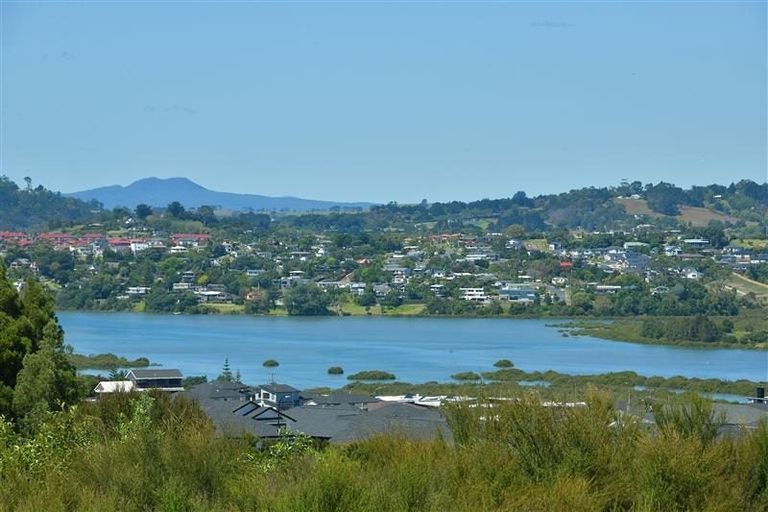 Photo of property in 239 West Hoe Heights, Orewa, 0931