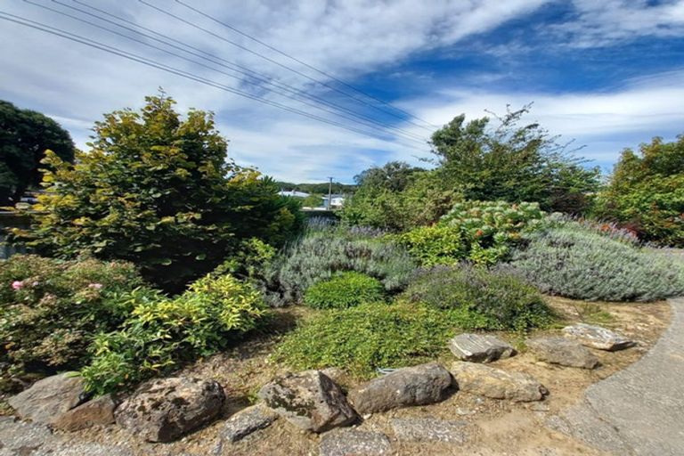 Photo of property in 61 Half Mile Road, Tuatapere, 9620