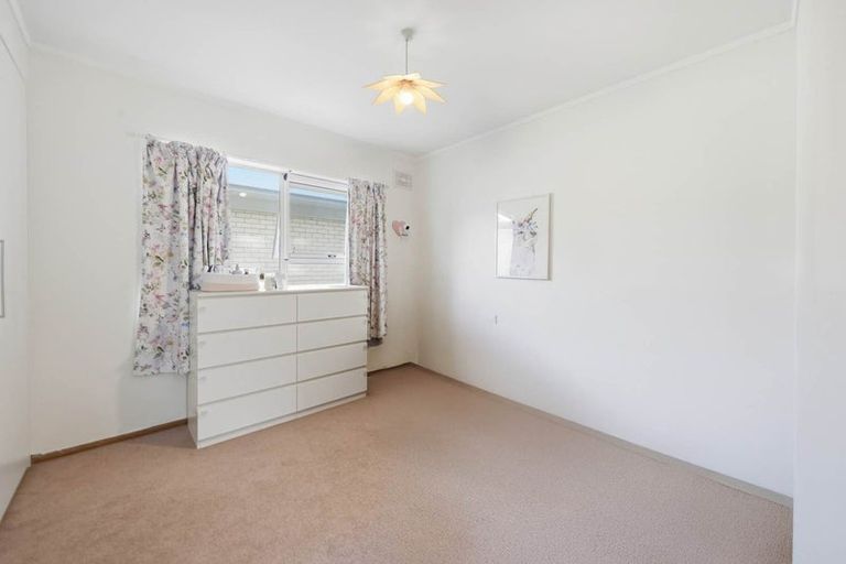 Photo of property in 6 Fratley Avenue, Farm Cove, Auckland, 2012