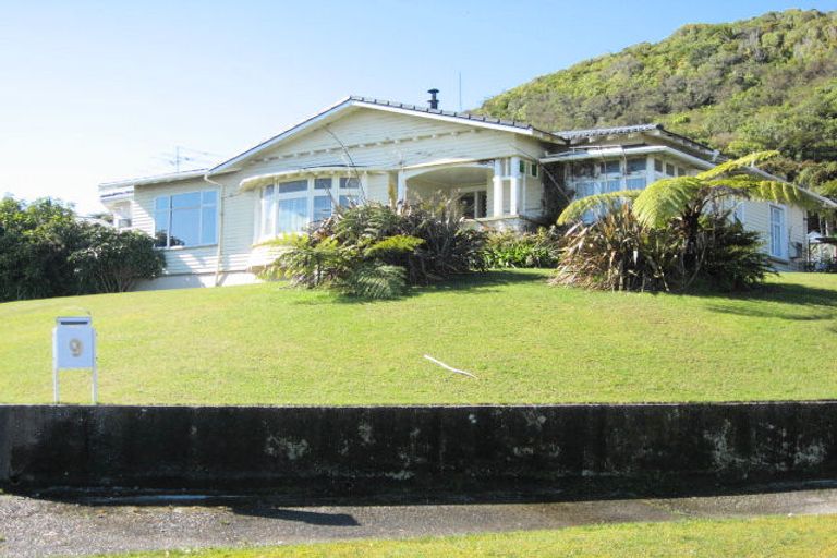 Photo of property in 9 Nolan Crescent, Karoro, Greymouth, 7805