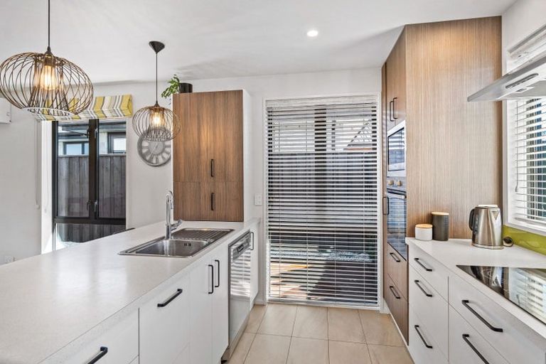 Photo of property in 16 Hungerford Drive, Rolleston, 7615