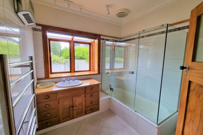 Photo of property in 228 Albert Street, Hokowhitu, Palmerston North, 4410
