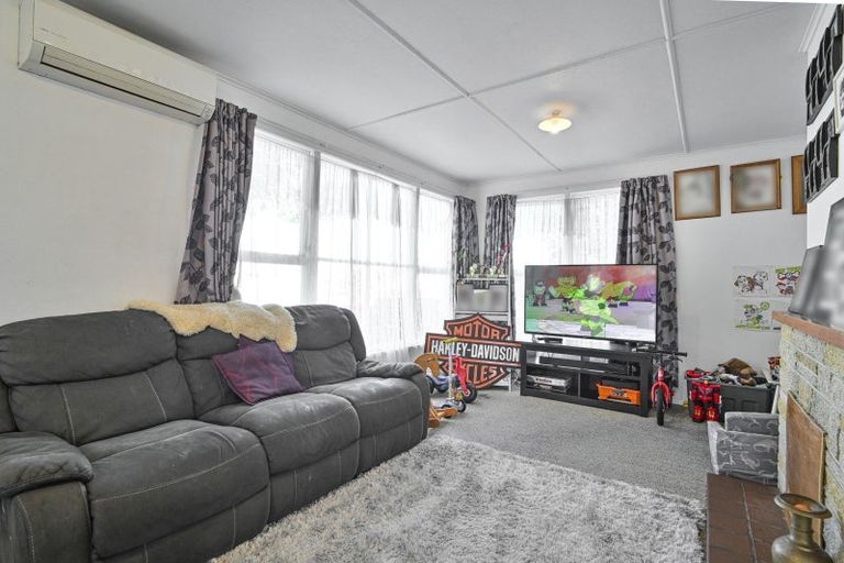 Photo of property in 800 Kiwi Street, Camberley, Hastings, 4120