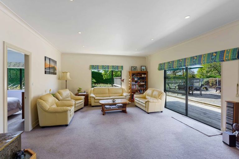 Photo of property in 121 Gear Road, Te Horo, Otaki, 5582